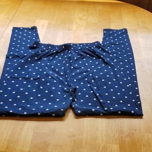 Super soft polka-dot leggings